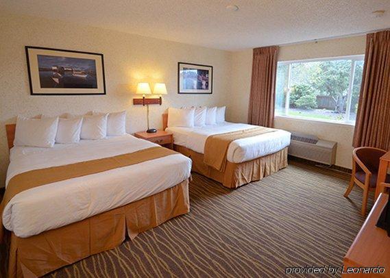 Quality & At Coos Bay 2*